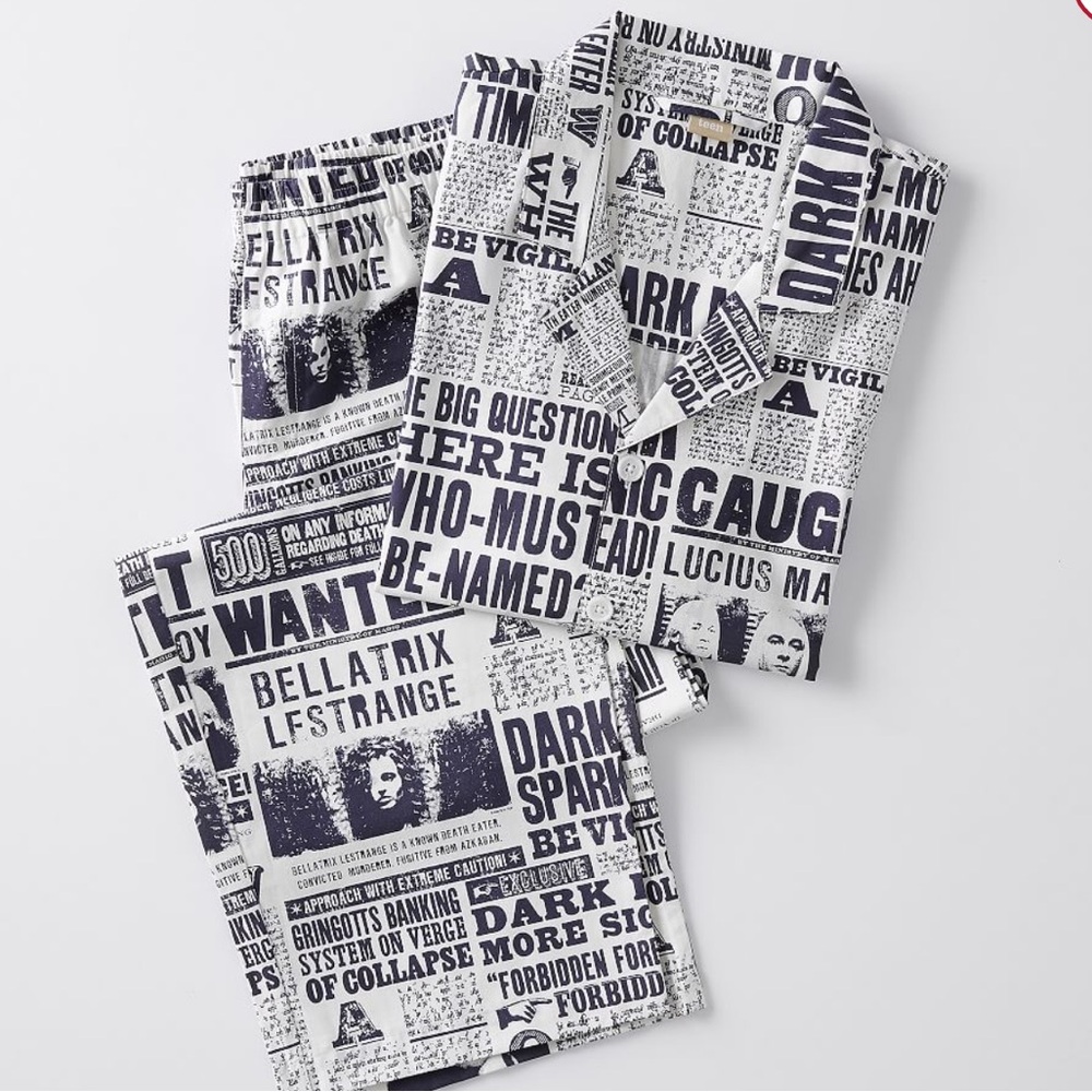 HARRY POTTER DAILY PROPHET POTTERY BARN 2 piece pajamas small
